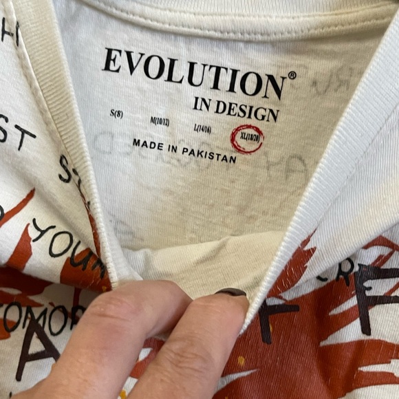Evolution gráfic shirt - Picture 3 of 5